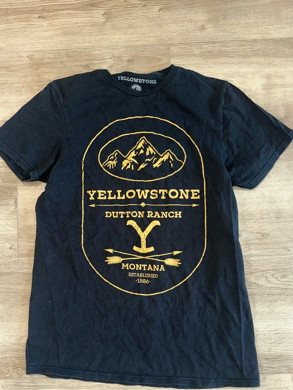 Dutton Ranch Men's Black Graphic Tee
